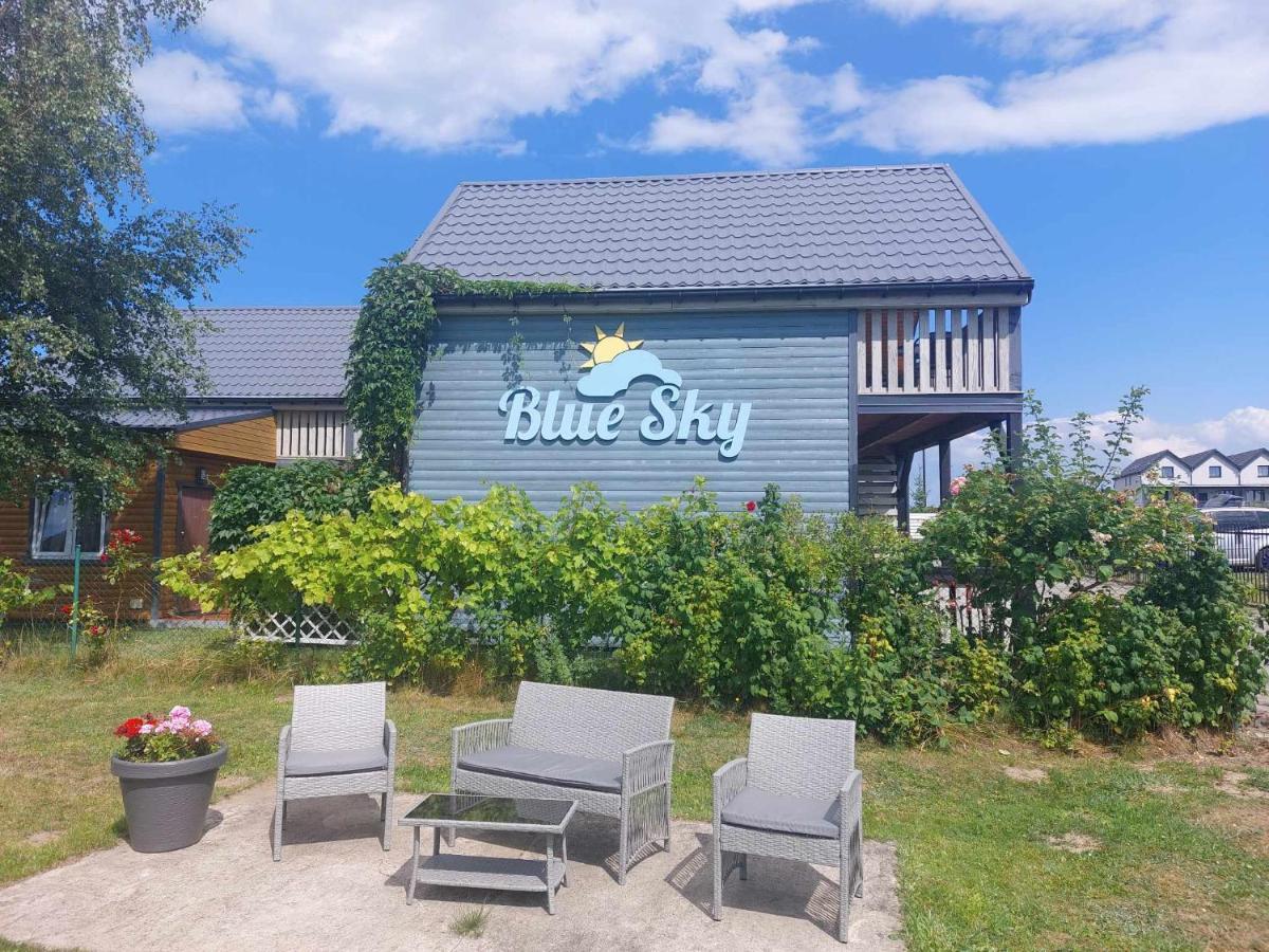 Domki Letniskowe Blue Sky 2 Rewal Exteriör bild