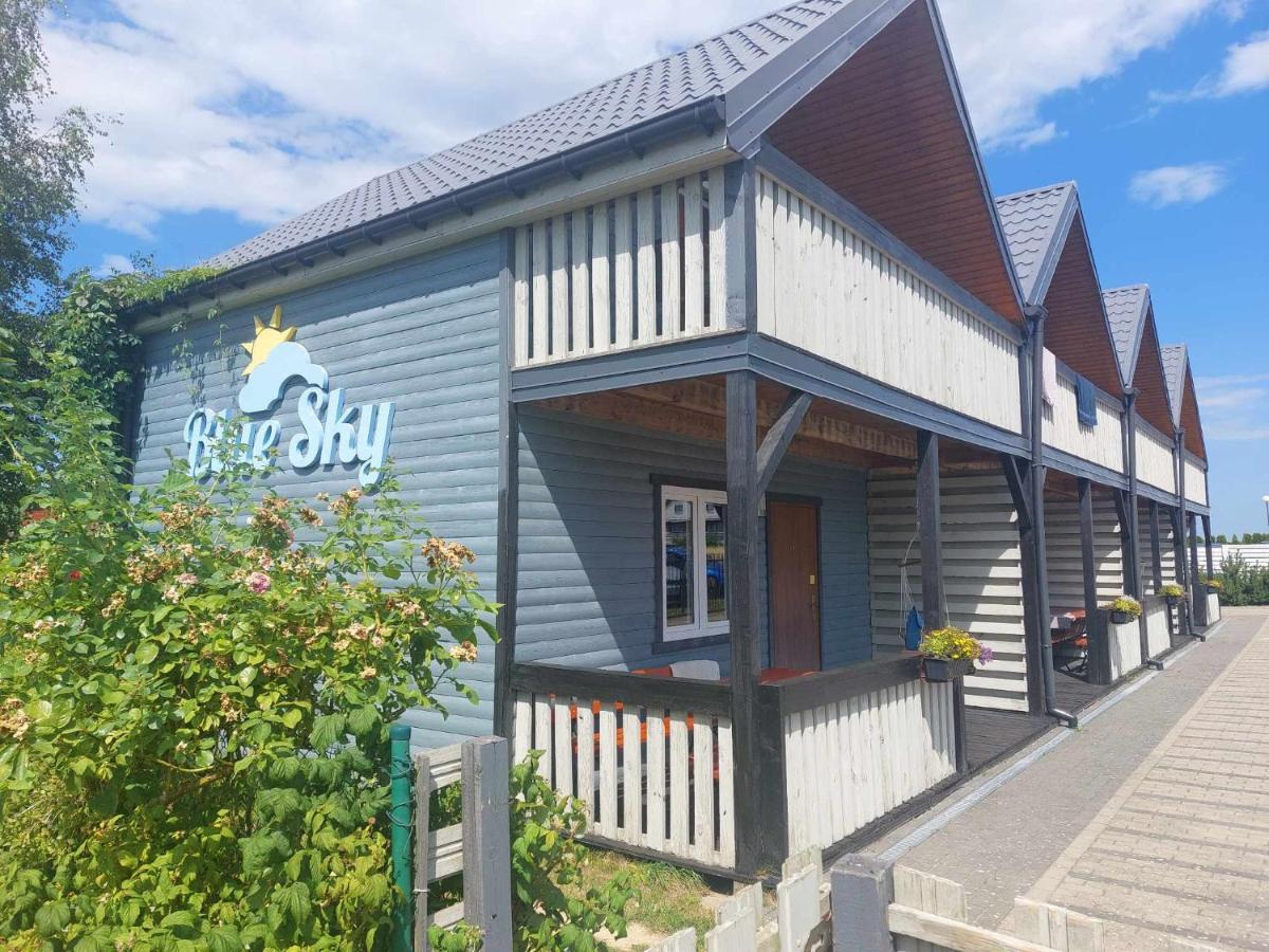 Domki Letniskowe Blue Sky 2 Rewal Exteriör bild